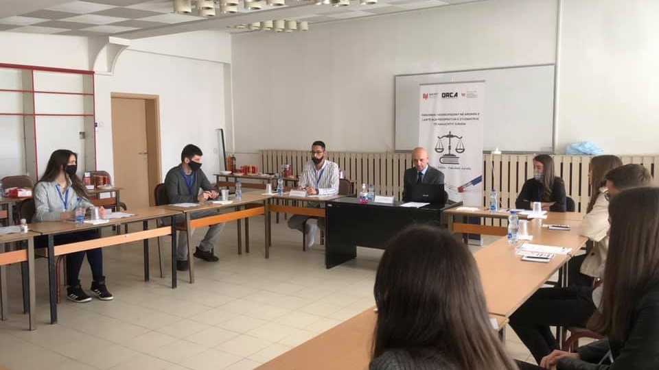 mbahet aktiviteti “anti-corruption coffe hours” me prokurorin z. besim kelmendi nga zyra e kryeprokurorit të shtetit-image