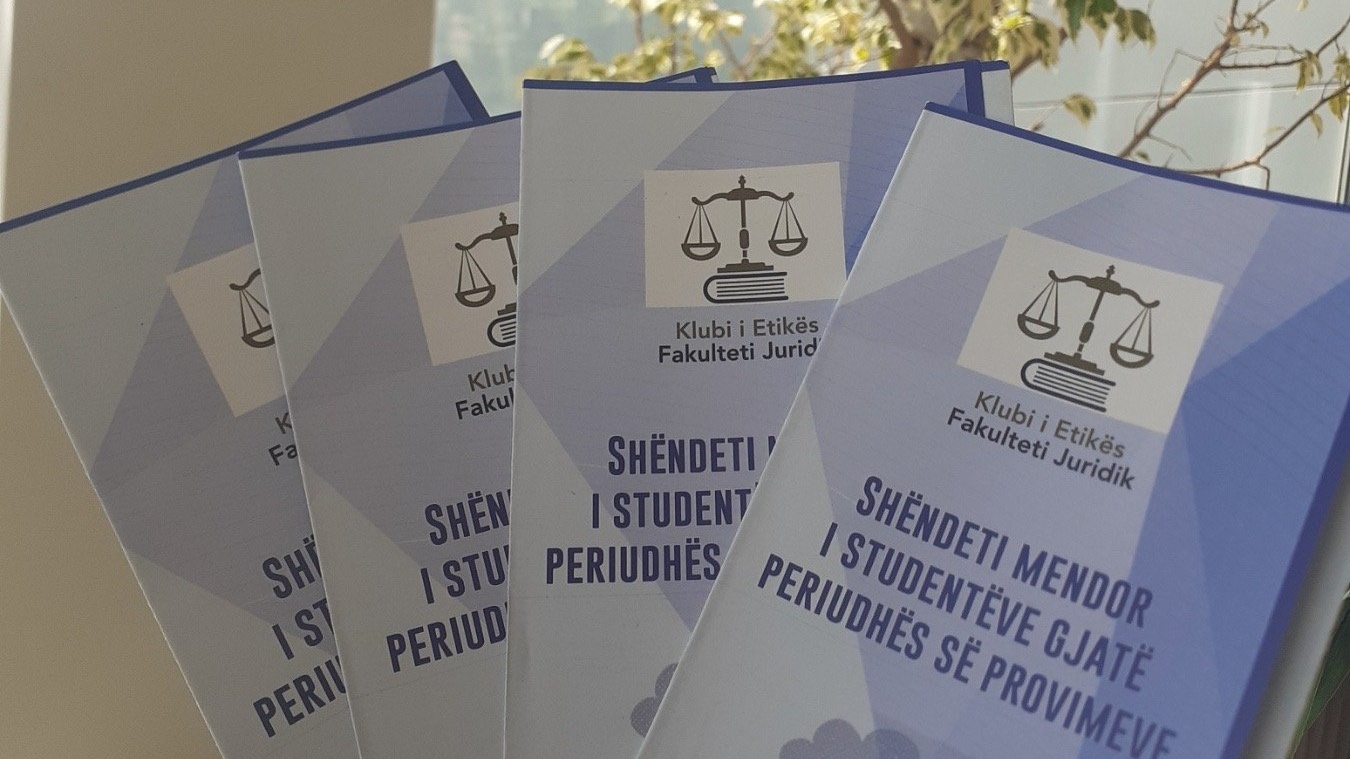realizohet vendosja e posterëve dhe shpërndarja e broshurave në të gjitha njësitë akademike të up-së-image