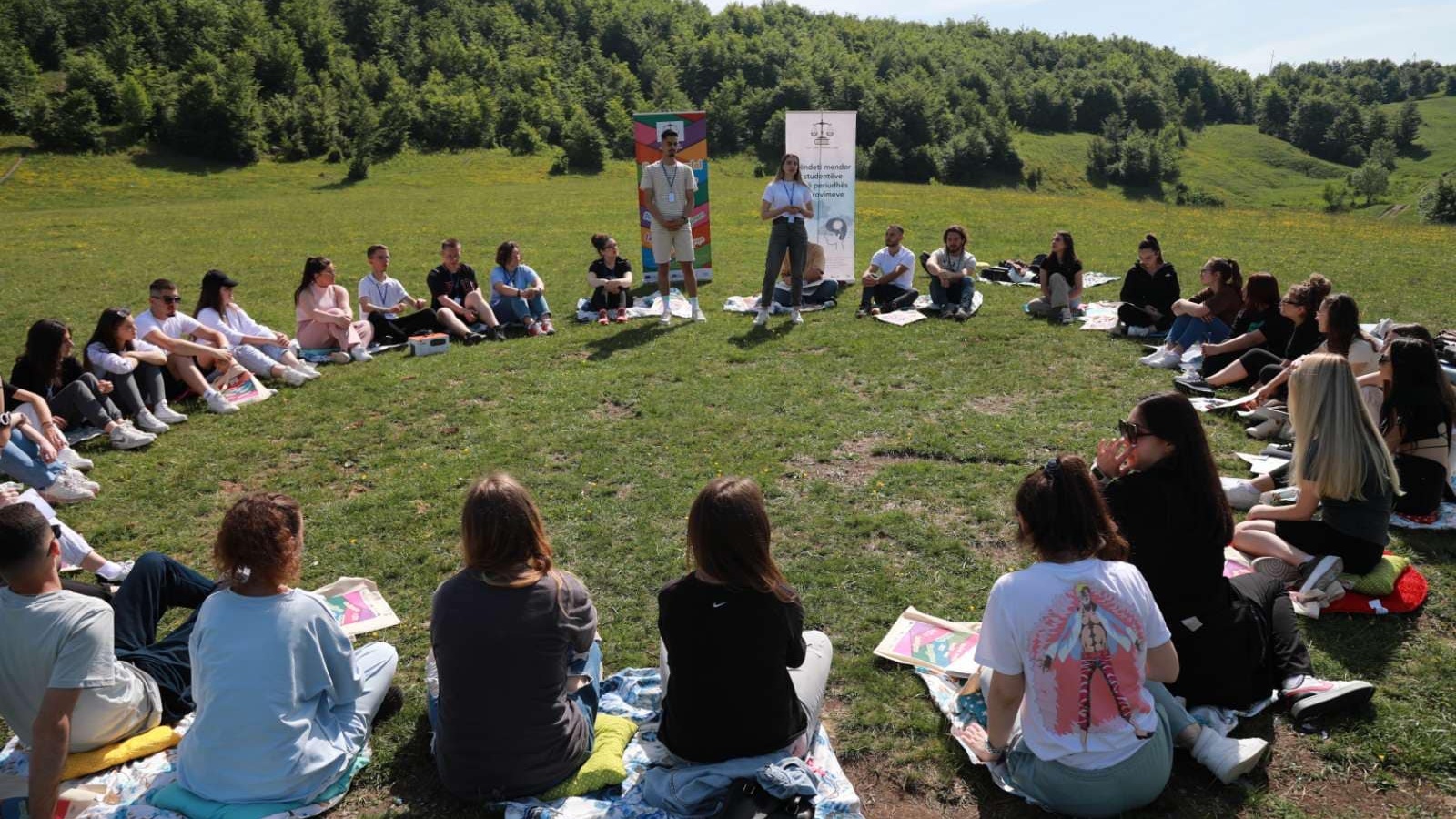mbahet kampi njëditor "student mental health camp 2022"-image