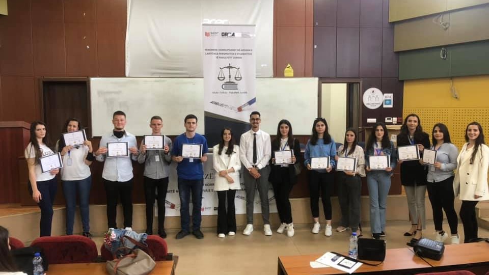 klubi i etikës ndanë mirënjohje për angazhimin në projektin për korrupsionin në arsimin e lartë-image