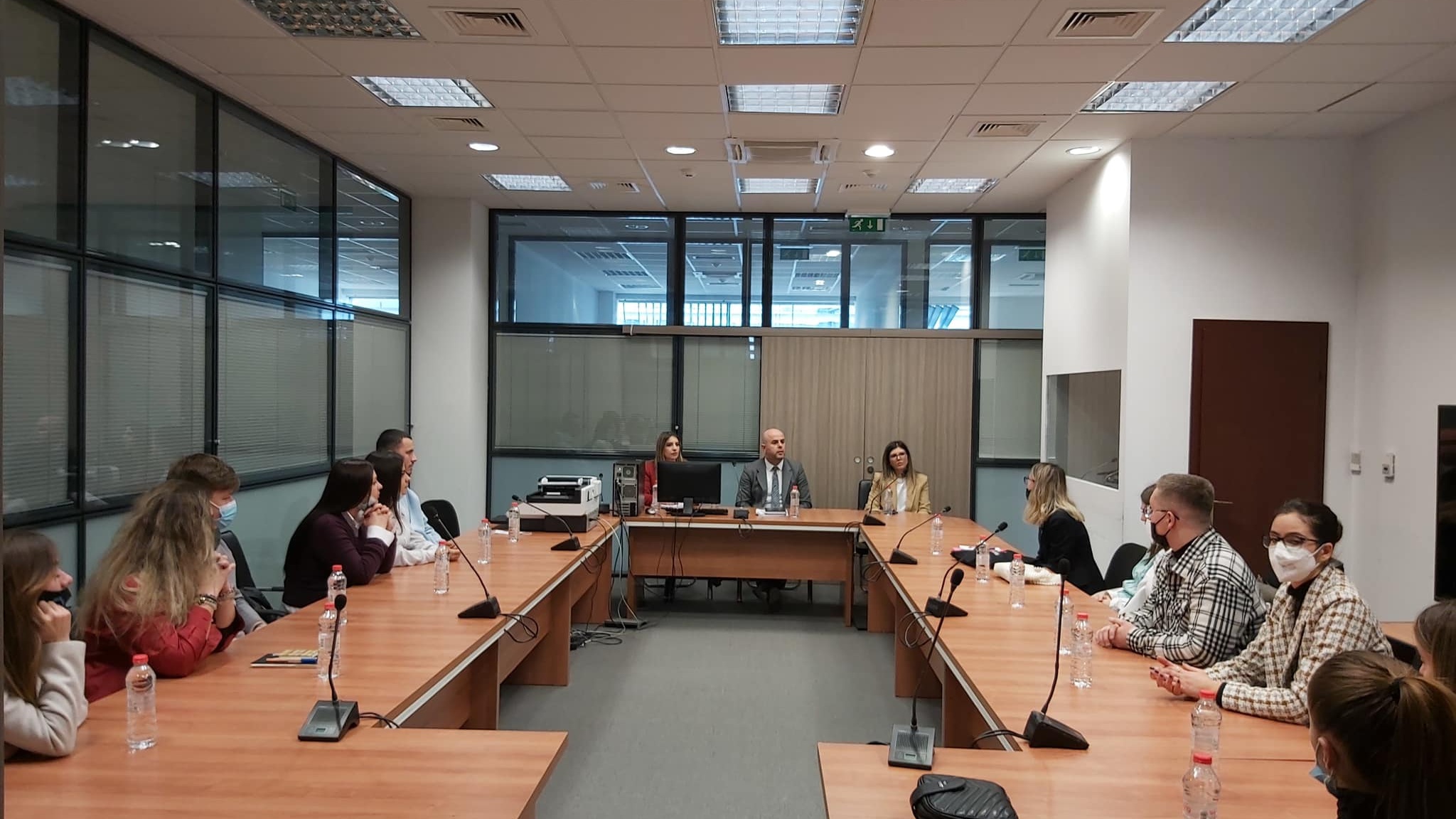 realizohet takim me kryeprokurorin e prokurorisë themelore të prishtinës-image